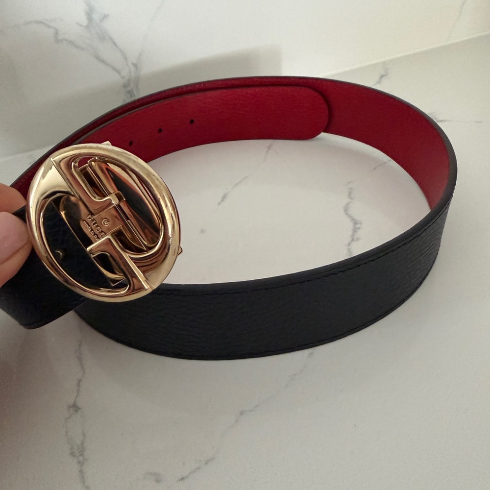 Gucci interlocking G signature reversible red and black belt - Picture 7 of 7